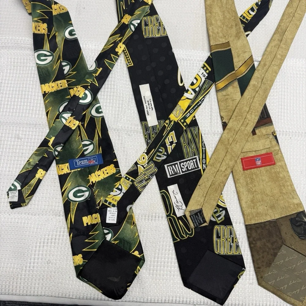 3 Green‎ Bay Packers Neckties Tie Football NFL Father Pattern Wisconsin